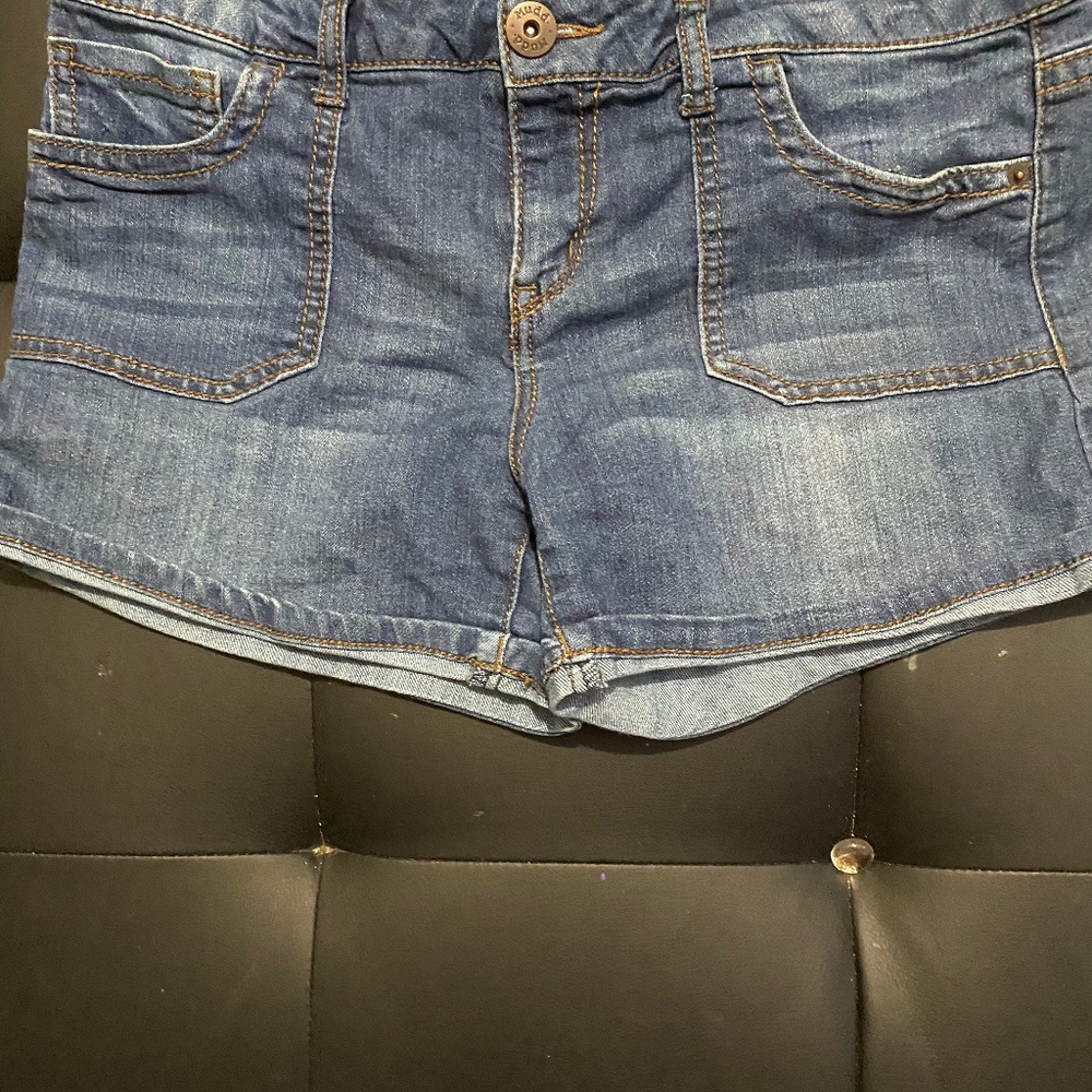 Mud jean shorts